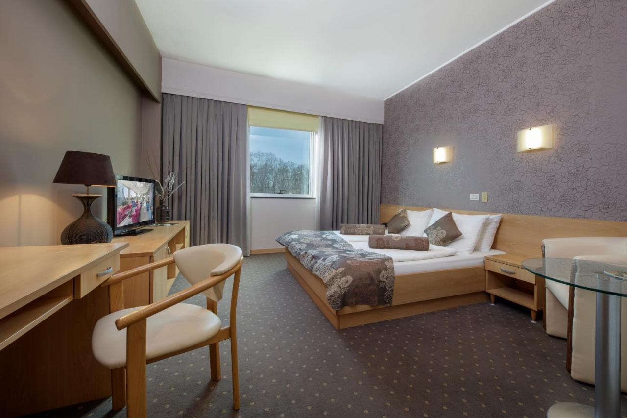 Hotel Zovko Zagreb سيسفيت المظهر الخارجي الصورة