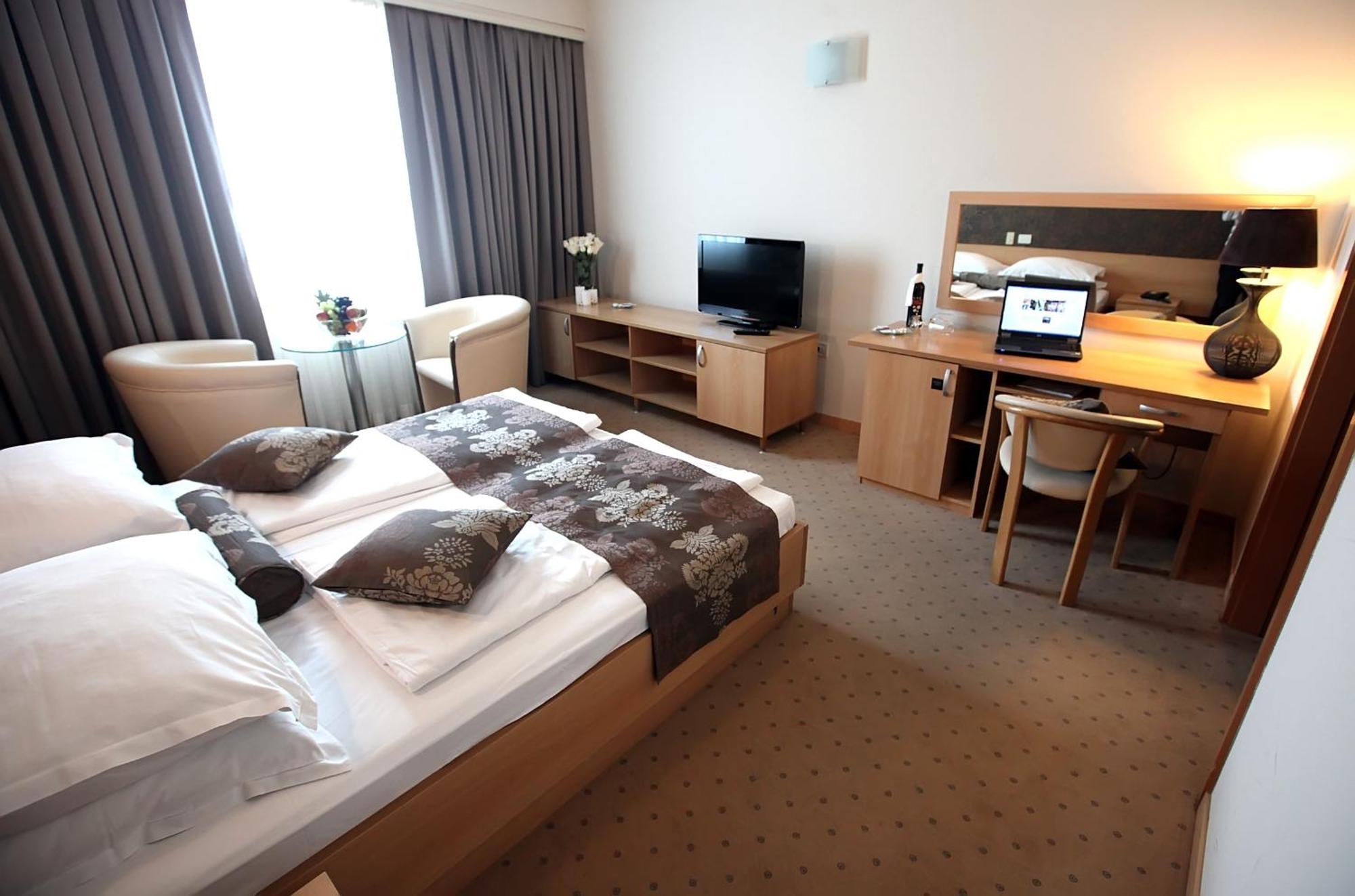Hotel Zovko Zagreb سيسفيت المظهر الخارجي الصورة