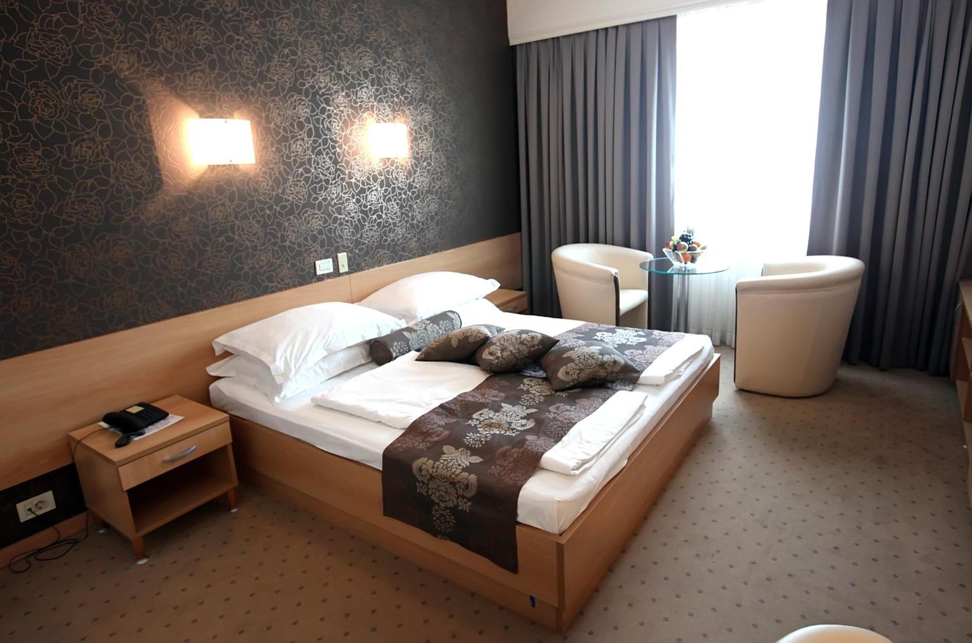 Hotel Zovko Zagreb سيسفيت المظهر الخارجي الصورة