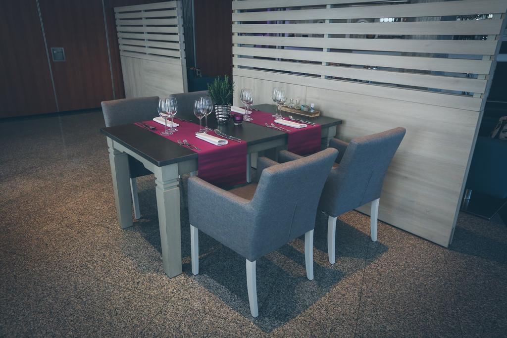 Hotel Zovko Zagreb سيسفيت المظهر الخارجي الصورة