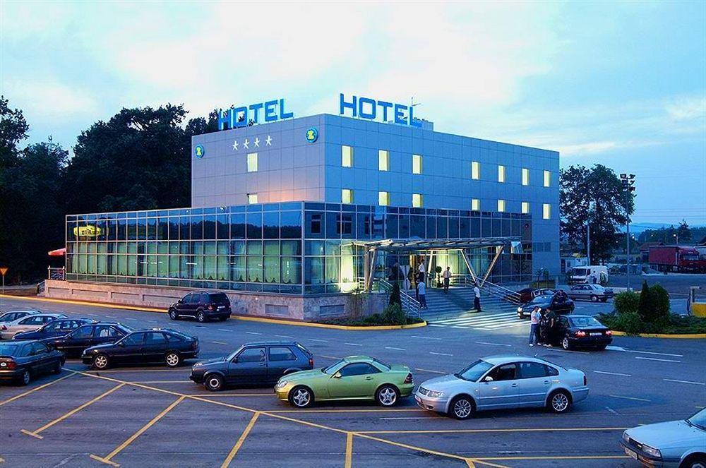 Hotel Zovko Zagreb سيسفيت المظهر الخارجي الصورة